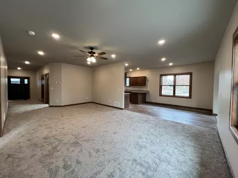 Living - 16834 Piper Ln, Brainerd, MN 56401 photo 3 of 4