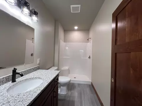 Bath - 16834 Piper Ln, Brainerd, MN 56401 photo 1 of 1