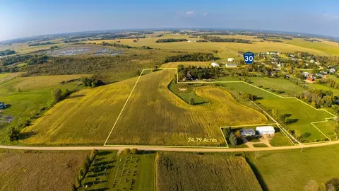 3 314th St # X, New Prague, MN 56071