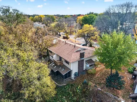 6109 Creek View Trl, Minnetonka, MN 55345