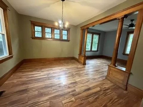Living - 829 Prospect Ave, Windom, MN 56101 photo 1 of 4