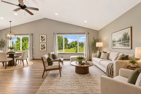 Living - 822 Deer Path, Montgomery, MN 56069 photo 3 of 10