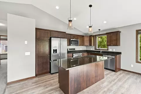 Kitchen - 822 Deer Path, Montgomery, MN 56069 photo 1 of 4
