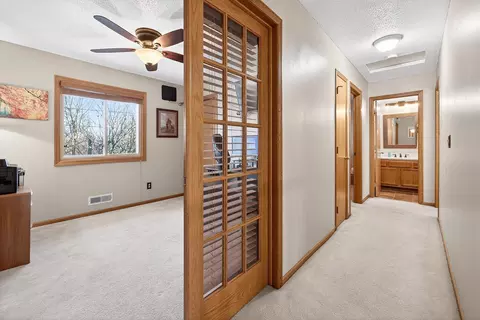Entry Way - 3271 Dodd Ln, Eagan, MN 55121 photo 1 of 1