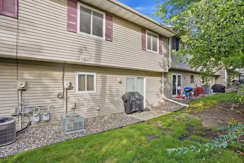 Exterior - 3271 Dodd Ln, Eagan, MN 55121 photo 4 of 4