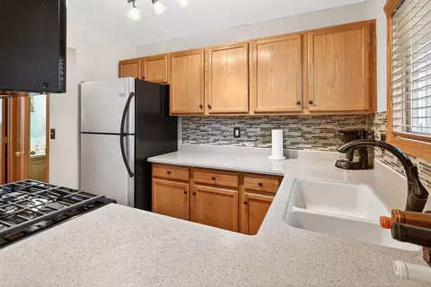 Kitchen - 3271 Dodd Ln, Eagan, MN 55121 photo 1 of 3