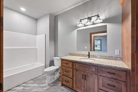 Bath - 16836 Piper Ln, Brainerd, MN 56401 photo 2 of 2
