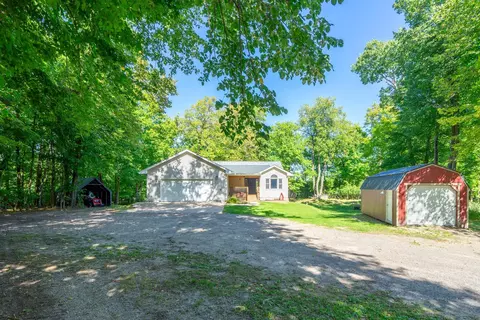 Exterior - 6962 County Road 127, Brainerd, MN 56401 photo 1 of 9