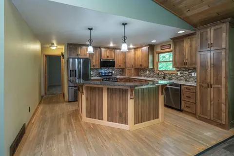 Kitchen - 6962 County Road 127, Brainerd, MN 56401 photo 3 of 6