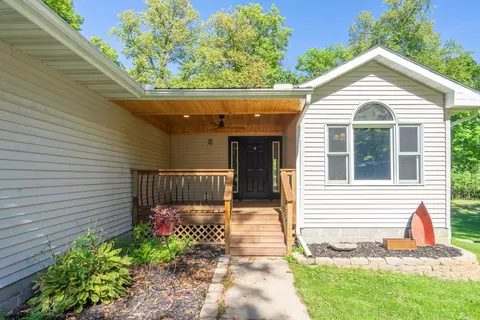 Exterior - 6962 County Road 127, Brainerd, MN 56401 photo 4 of 9