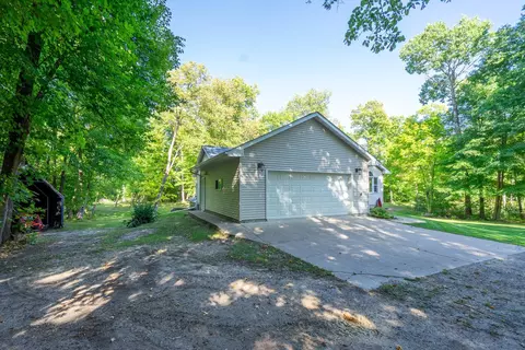 Exterior - 6962 County Road 127, Brainerd, MN 56401 photo 6 of 9