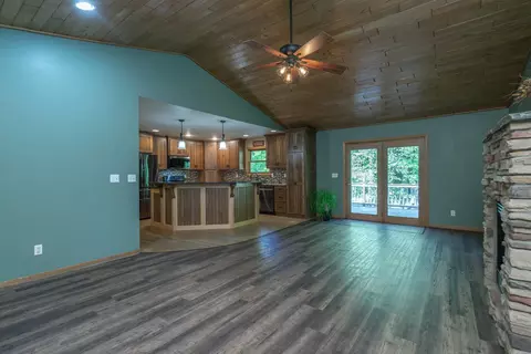 Living - 6962 County Road 127, Brainerd, MN 56401 photo 2 of 4