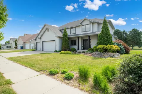 2980 Darcy Dr NE, Rochester, MN 55906