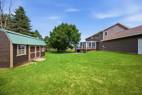 Exterior - 540 5th Ave, Baldwin, WI 54002 photo 7 of 10