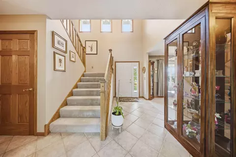 Entry Way - 540 5th Ave, Baldwin, WI 54002 photo 1 of 3