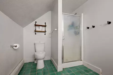 Bath - 15643 100th Ave, Milaca, MN 56353 photo 4 of 4