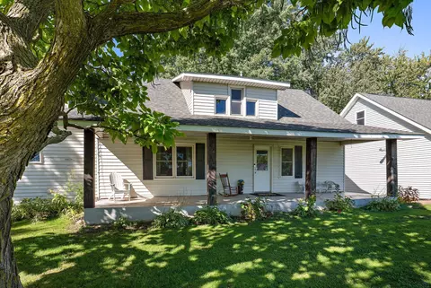 Exterior - 15643 100th Ave, Milaca, MN 56353 photo 3 of 25