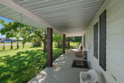 Exterior - 15643 100th Ave, Milaca, MN 56353 photo 4 of 25
