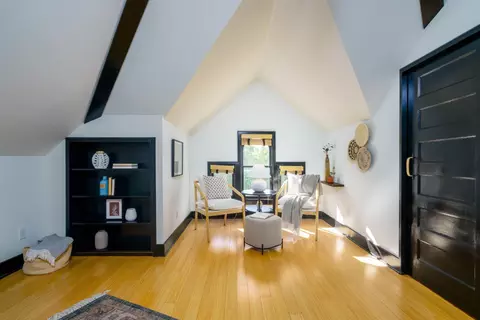 3453 Aldrich Ave S, Minneapolis, MN 55408