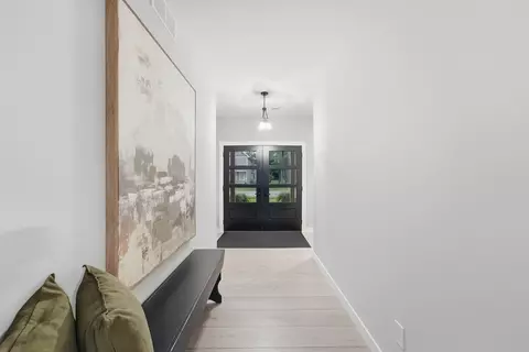 Entry Way - 2417 34th St S, Saint Cloud, MN 56301 photo 1 of 3