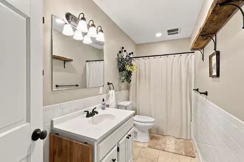 Bath - 22580 Baseline Blvd, Jordan, MN 55352 photo 5 of 5