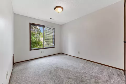 Bedroom - 3831 Heather Dr, Eagan, MN 55122 photo 5 of 6
