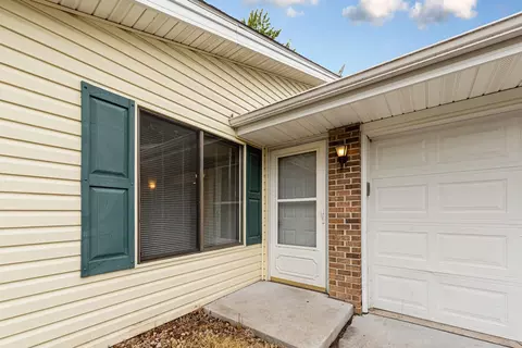 Exterior - 3831 Heather Dr, Eagan, MN 55122 photo 3 of 5