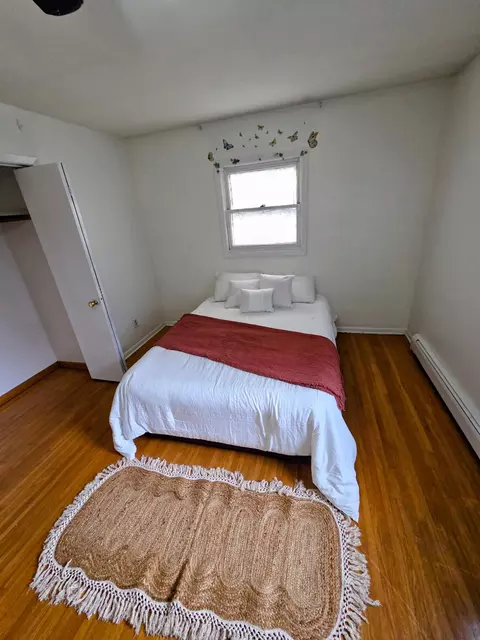 Bedroom - 1518 6th St SW, Faribault, MN 55021 photo 5 of 8