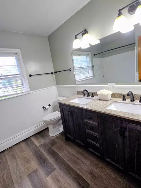 Bath - 1518 6th St SW, Faribault, MN 55021 photo 2 of 2