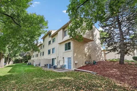 Exterior - 4082 Meadowlark Ln, Eagan, MN 55122 photo 3 of 3