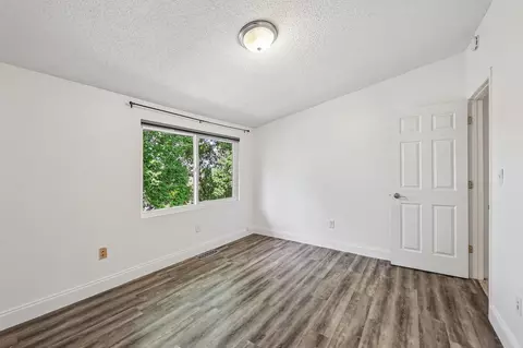 Bedroom - 4082 Meadowlark Ln, Eagan, MN 55122 photo 8 of 9