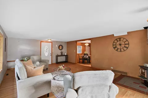 2308 Hadley Ave N, Oakdale, MN 55128
