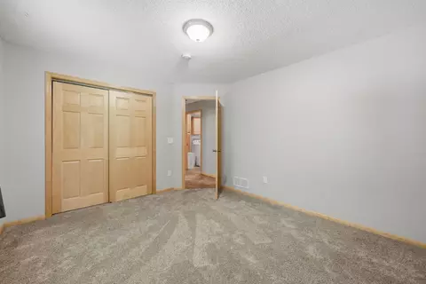 Bedroom - 1617 Natures Ct, Saint Cloud, MN 56304 photo 3 of 5