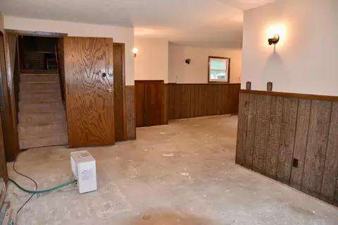 Living - 939 6th St, Ocheyedan, IA 51354 photo 6 of 6