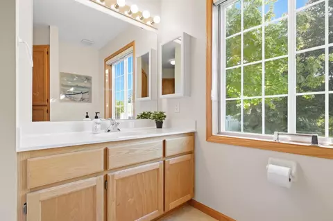 Bath - 9412 Eagle Ct, Monticello, MN 55362 photo 2 of 3