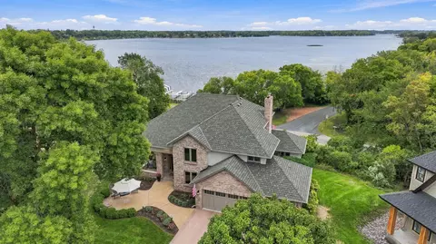 3143 Lafayette Ridge Rd, Wayzata, MN 55391