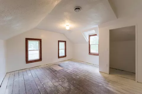 Bedroom - 34929 30th Ave, Dennison, MN 55018 photo 7 of 13