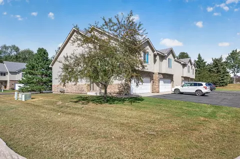 16065 Flagstaff Ave W, Rosemount, MN 55068