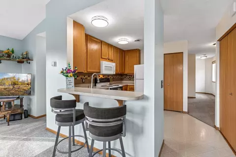 Kitchen - 15546 Float Ln #103, Apple Valley, MN 55124 photo 1 of 2