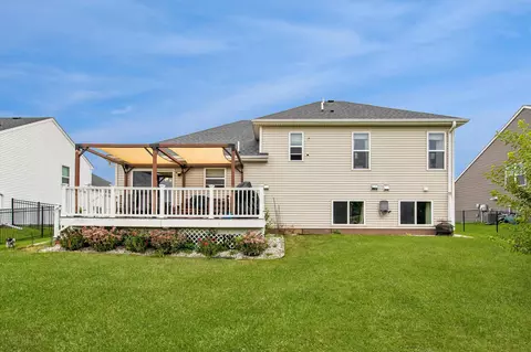 Exterior - 705 Boulder Pass St, Jordan, MN 55352 photo 4 of 5