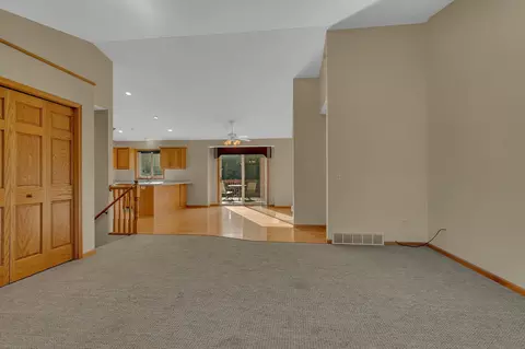 Living - 3202 19th St S, Saint Cloud, MN 56301 photo 3 of 7