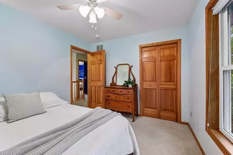 Bedroom - 26145 Oak Leaf Trl, Shorewood, MN 55331 photo 3 of 4