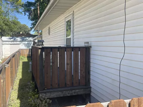 Exterior - 273 E Morgan St, Tracy, MN 56175 photo 5 of 6