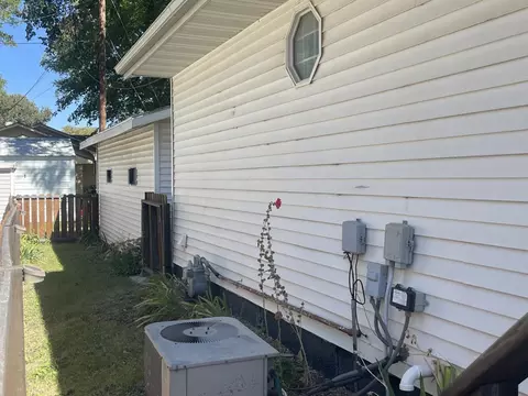 Exterior - 273 E Morgan St, Tracy, MN 56175 photo 6 of 6