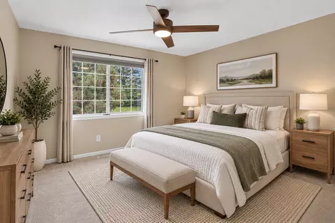 Bedroom - 1916 Glenfield Ct #8, Eagan, MN 55122 photo 2 of 4