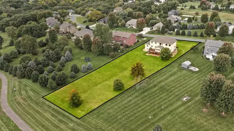 570 Valley View Rd SW, Oronoco, MN 55960