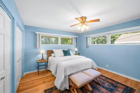 Bedroom - 5310 Oakley St, Duluth, MN 55804 photo 1 of 3