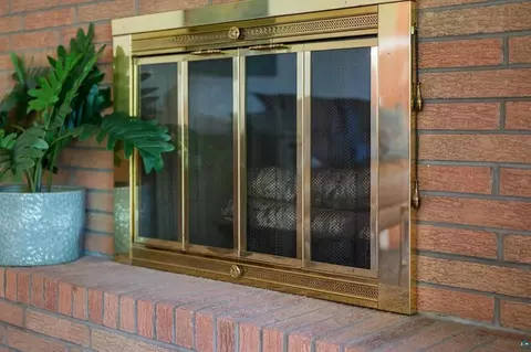 Entry Way - 5310 Oakley St, Duluth, MN 55804 photo 2 of 5