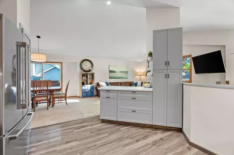 Kitchen - 9545 Hillside Dr, Champlin, MN 55316 photo 6 of 6