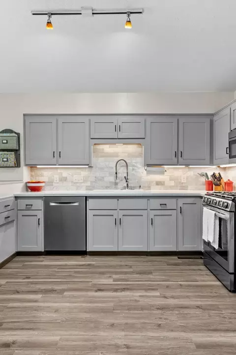 Kitchen - 9545 Hillside Dr, Champlin, MN 55316 photo 3 of 6